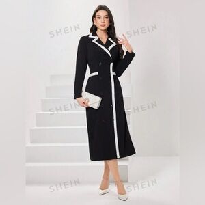 Lovely, elegant lapel double button dress new without tags